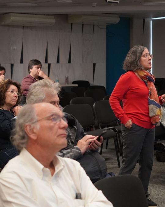 Investigadores ACCDiS se reúnen en simposio en memoria de la investigadora Iva Polakovicova - Enfermedades crónicas