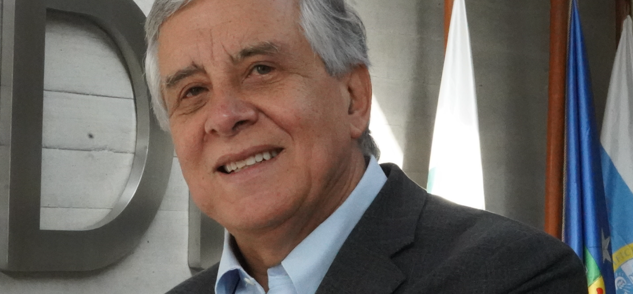 «Compromete el presente y el futuro de Chile»: las críticas del mundo académico al recorte de Becas Chile - Biomedicina