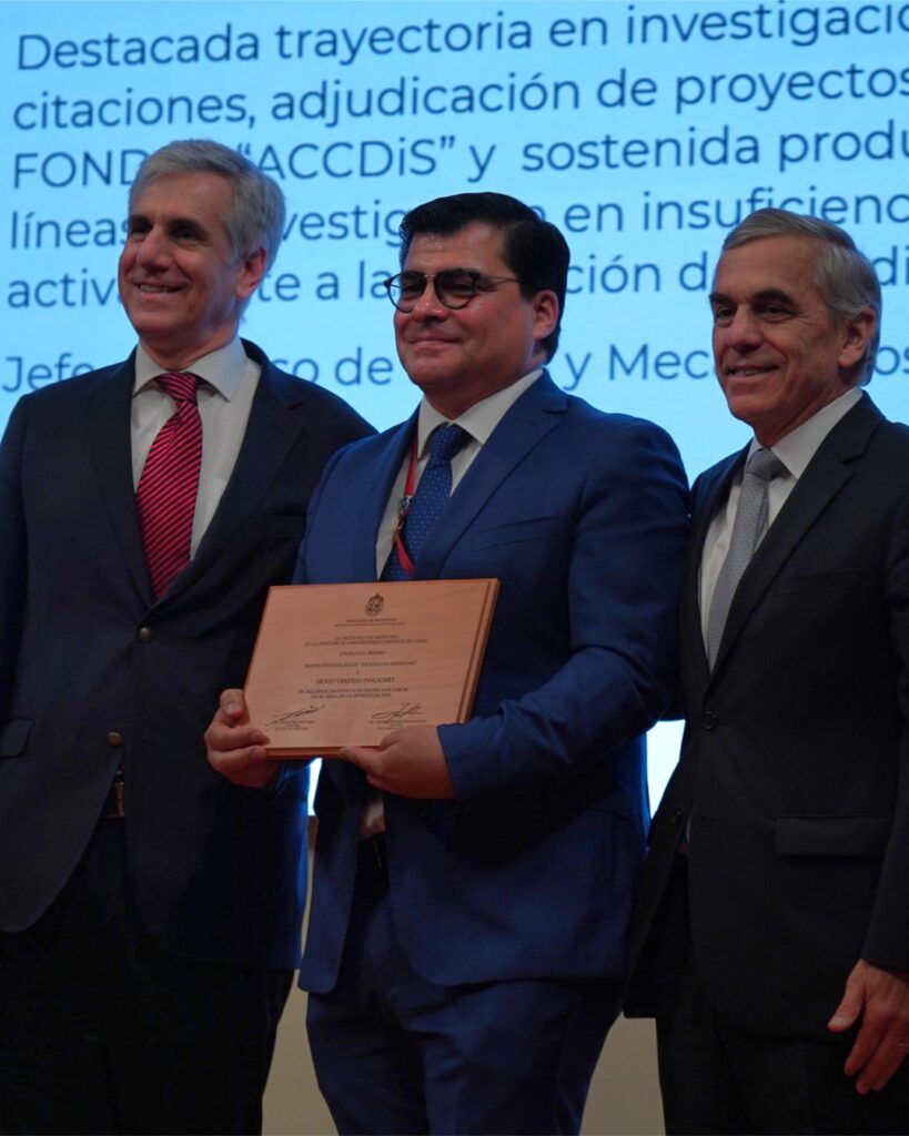 Dr. Hugo Verdejo es reconocido como Investigador del año por la Pontificia Universidad Católica de Chile - Centro de…