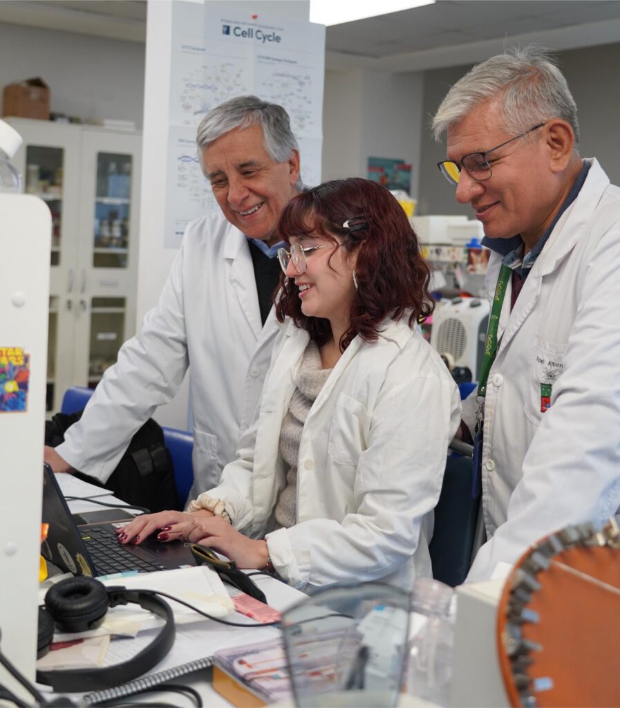 Un libro que revela el lado humano de la investigación y divulgación científica en Chile - Centro de investigación