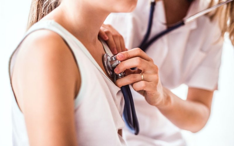 Salud cardiovascular femenina y sesgo de género